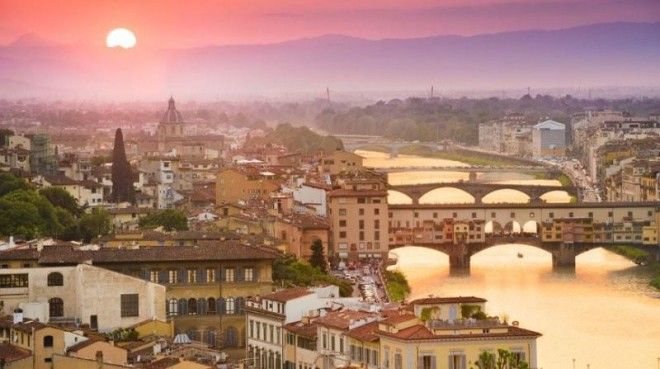 10 городов, похожих на Париж