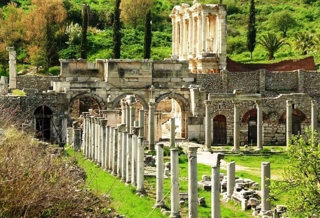 10 малоизвестных чудес света