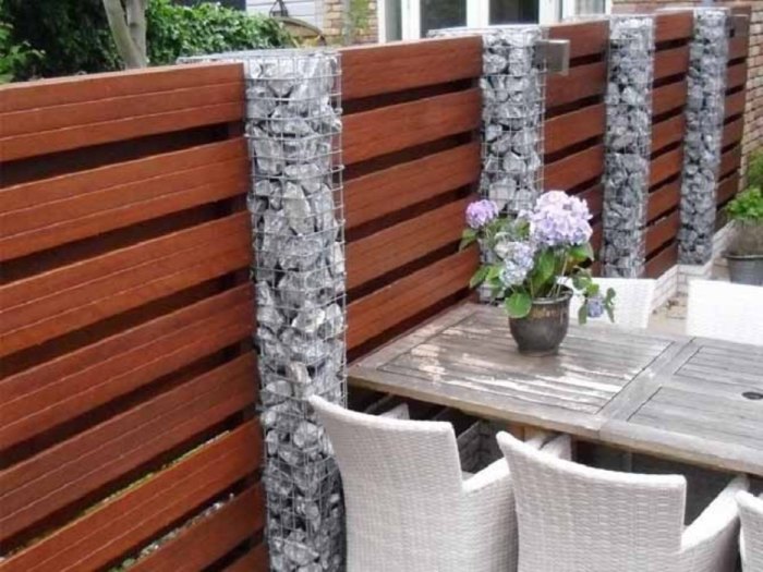 15 дачных заборов, которые можно сделать собственными руками