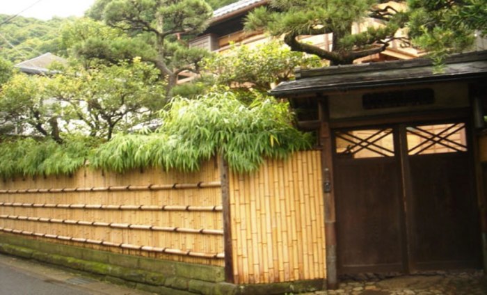 15 дачных заборов, которые можно сделать собственными руками