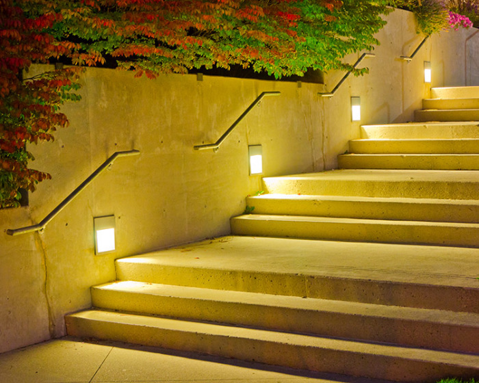 15 заманчивых идей освещения дачного участка и сада