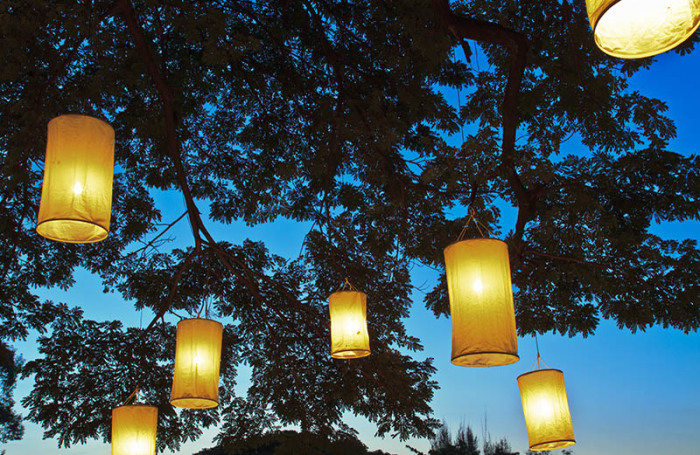 15 заманчивых идей освещения дачного участка и сада