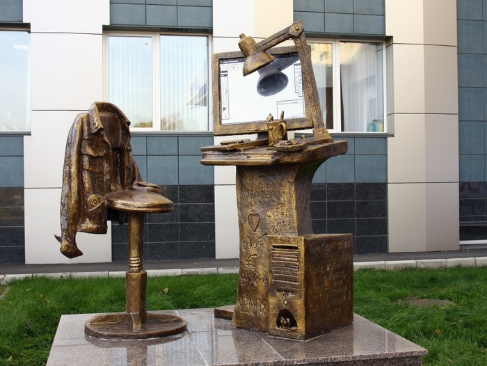 16 нетривиальных скульптур, которые впечатлят и смыслом, и внешним видом