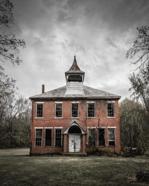 Атмосферные заброшенные места, в которых когда-то кипела жизнь