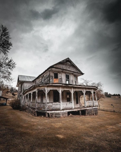 Атмосферные заброшенные места, в которых когда-то кипела жизнь