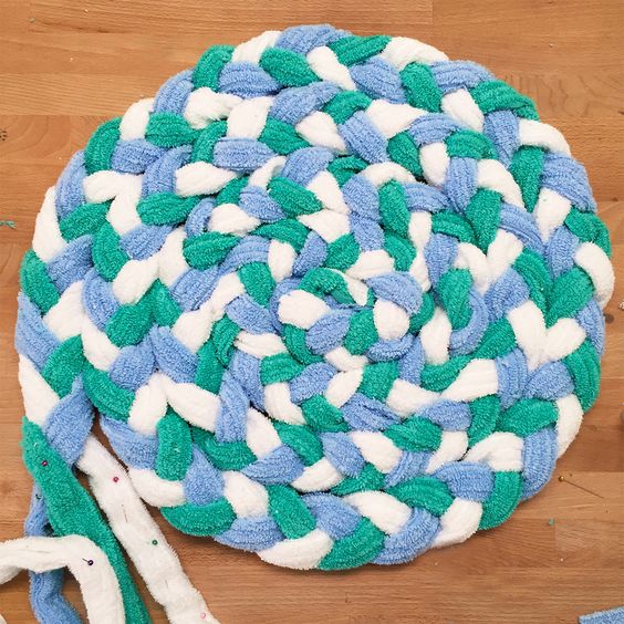 Коврики своими руками: необычные идеи