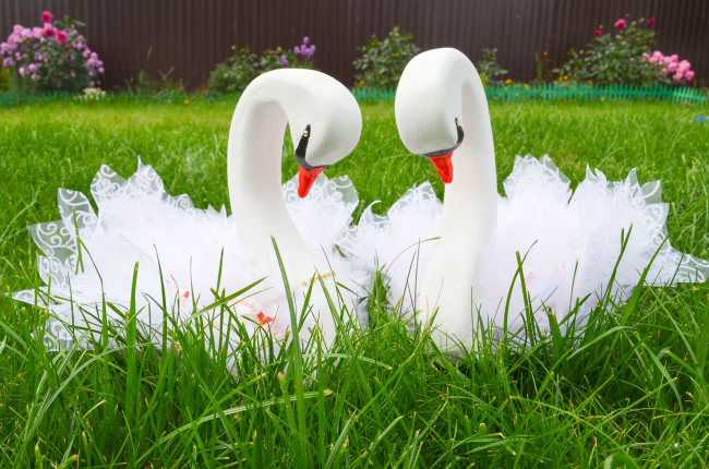 Необычные украшения для сада своими руками