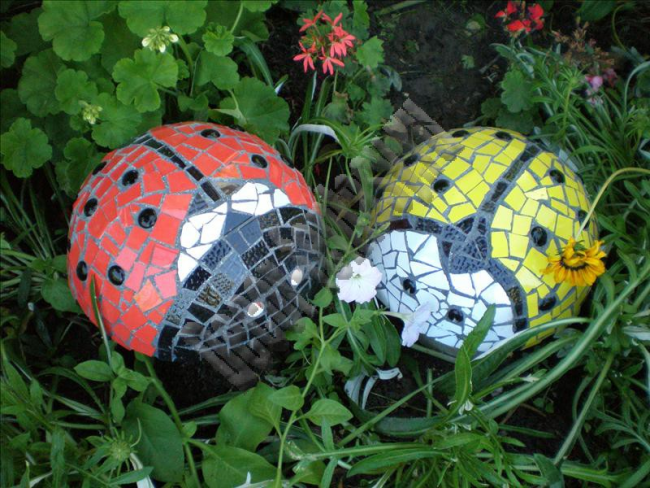 Необычные украшения для сада своими руками