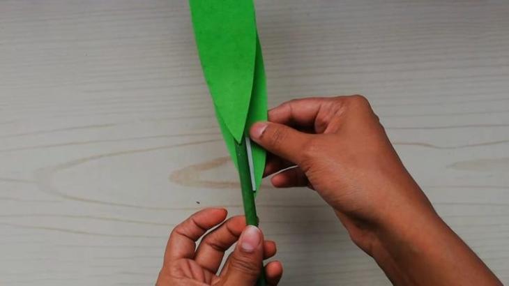 Необычный букет из неожиданного материала