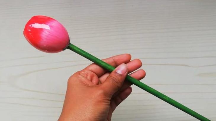 Необычный букет из неожиданного материала