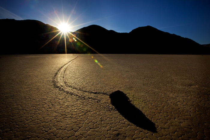 Огненная радуга и дорога гигантов: 15 редких и впечатляющих природных феноменов