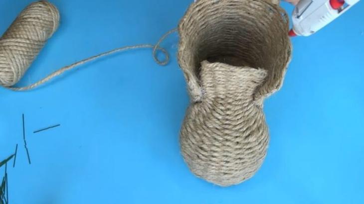 Поделка из джута, которая украсит любой интерьер