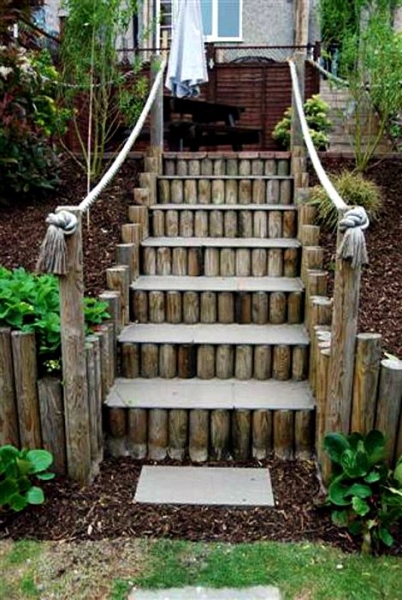 Примеры удивительных лестниц и дорожек, которые подойдет для оформления вашего участка