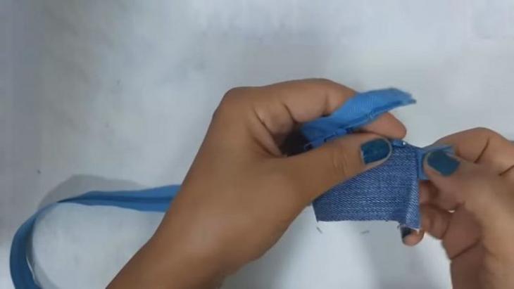 Сумочка на лето из старых джинсов и джута