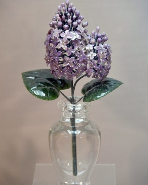 Уникальный райский сад из самоцветов