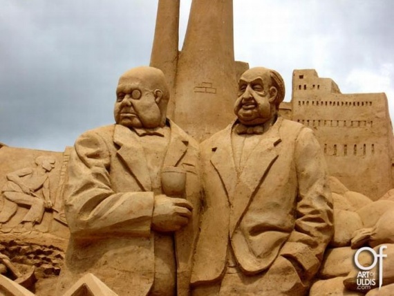 Великолепные скульптуры из песка