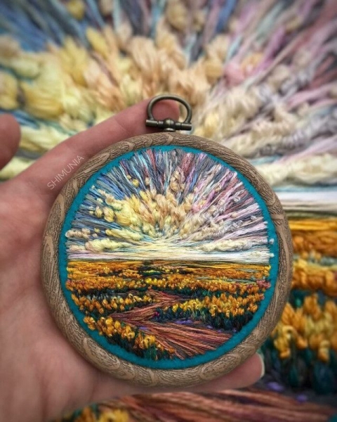 Вышитые пейзажи российской художницы Веры Шимуни