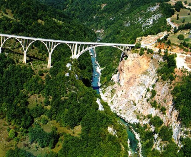 Жемчужина Адриатики: восхитительная Черногория, которая хороша в любое время года