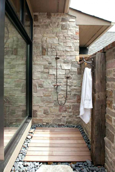 15 реальных идей, которые помогут обустроить узкий дворик на даче