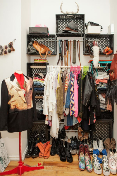 20 оригинальных идей использования пластмассовых ящиков дома и на даче