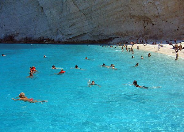 Бухта Навагио — райское место, где отдыхали греческие боги