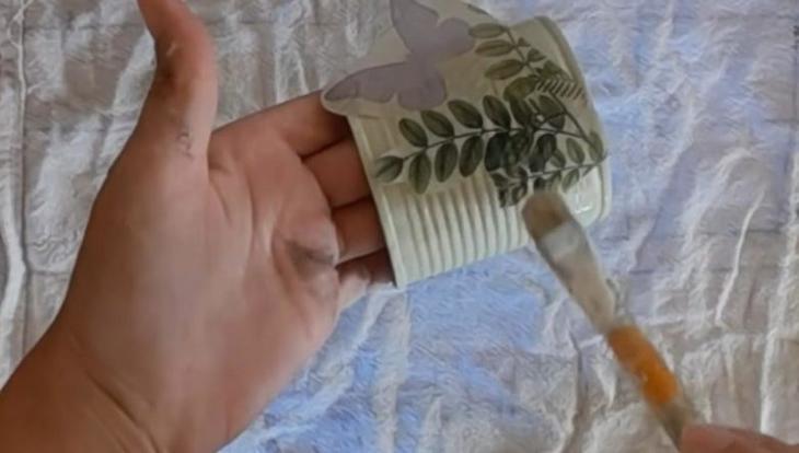 Чарующий декор из консервных банок