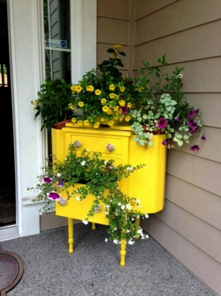 Идеи, которые помогут превратить сад в цветущий оазис и совсем не похожий на соседский