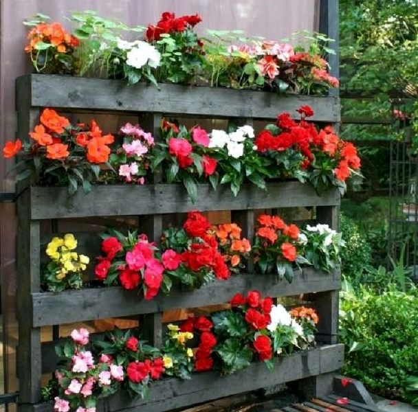 Идеи, которые помогут превратить сад в цветущий оазис и совсем не похожий на соседский