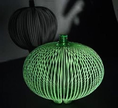 Идеи применения пластиковой бутылки в доме, на балконе и на даче