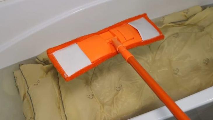 Как постирать тяжёлые вещи, такие как одеяло, плед, покрывало