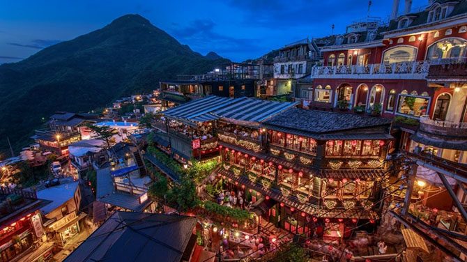 Крохотные, но такие очаровательные городки в разных уголках планеты