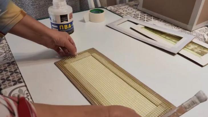 Неординарная идея из картонных коробок