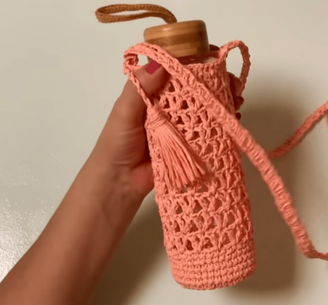 Нужная вещица из остатков пряжи