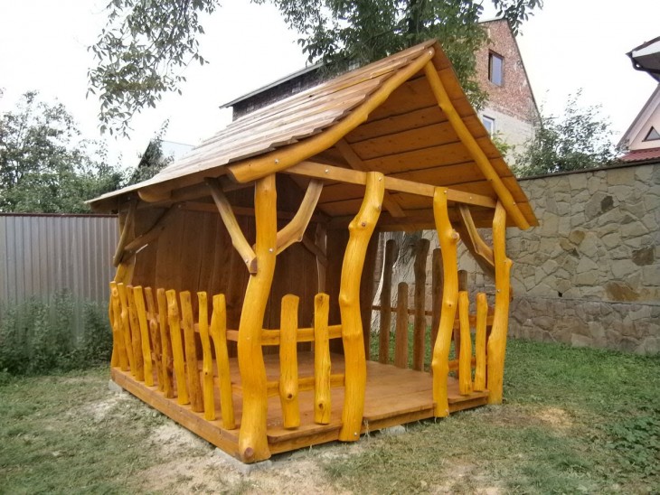 Поделки из дерева для сада: фото оригинальных идей оформления своими руками