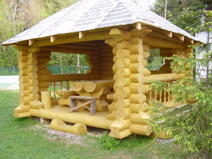 Поделки из дерева для сада: фото оригинальных идей оформления своими руками