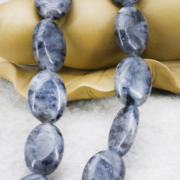 Поделки из камней: роспись, гравировка, каменные скульптуры