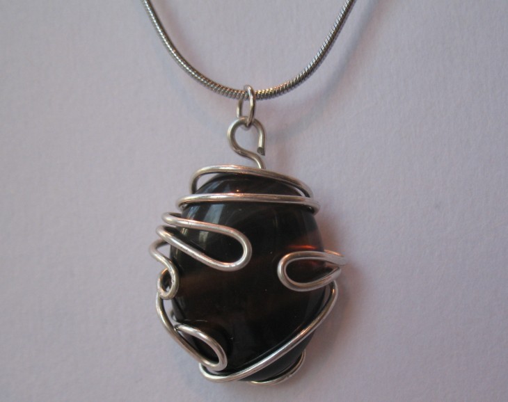 Поделки из проволоки: учимся делать своими руками