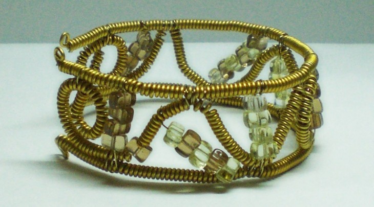 Поделки из проволоки: учимся делать своими руками