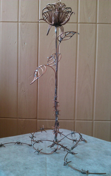 Поделки из проволоки: учимся делать своими руками