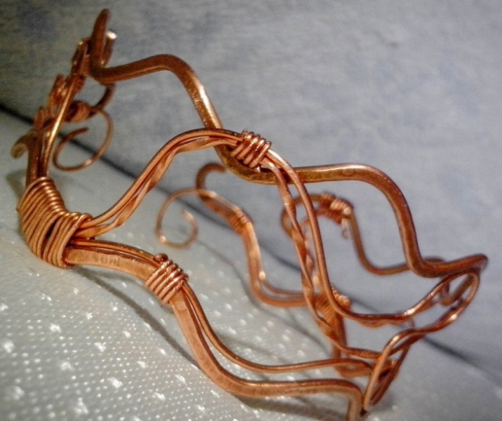 Поделки из проволоки: учимся делать своими руками