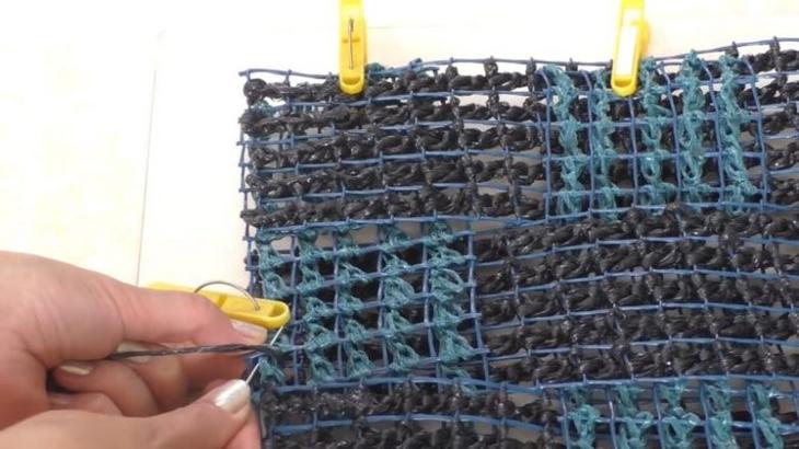 Практичная вещица из садовой сетки