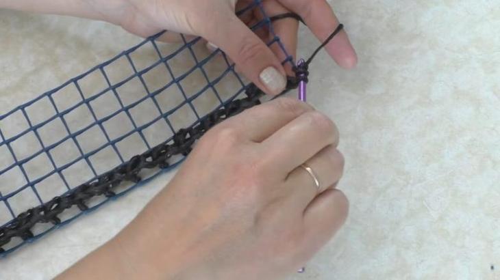 Практичная вещица из садовой сетки