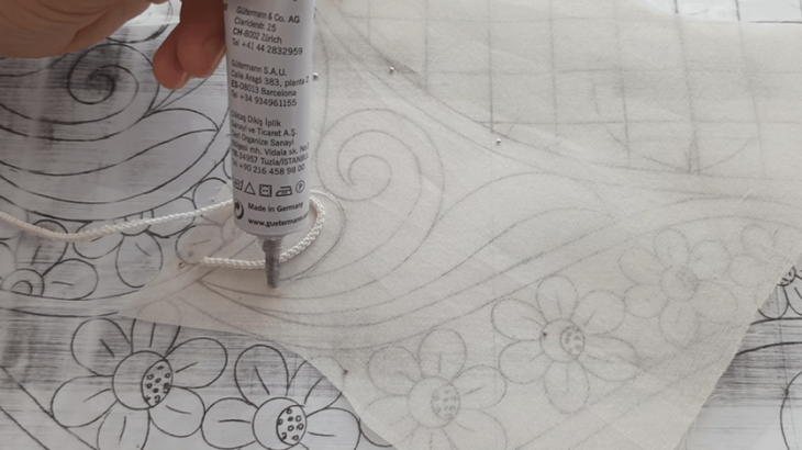 Простая техника создания декоративных деталей