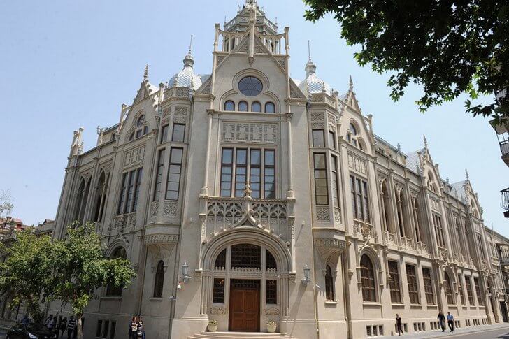 Самые красивые места и главные достопримечательности Азербайджана