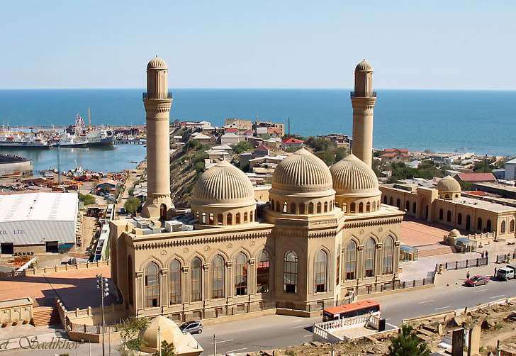 Самые красивые места и главные достопримечательности Азербайджана