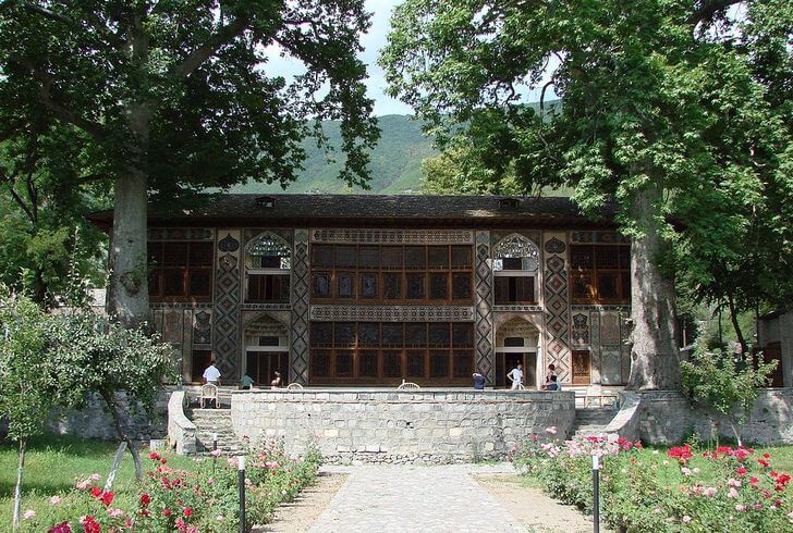 Самые красивые места и главные достопримечательности Азербайджана