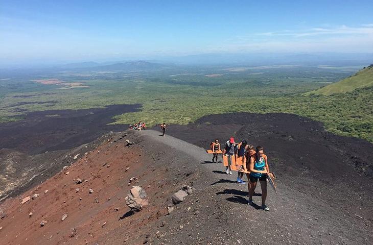 Самые удивительные способы отдыха со всего мира