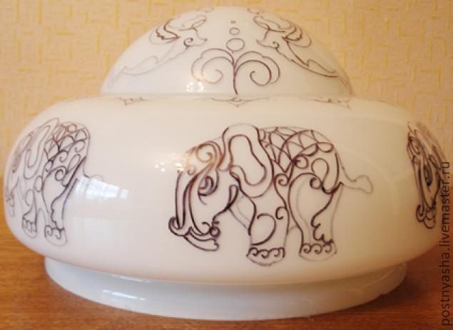 Светильник в индийском стиле