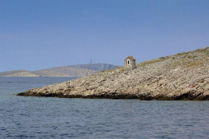 Вдали от цивилизации: 50 уединённых домиков в разных уголках планеты