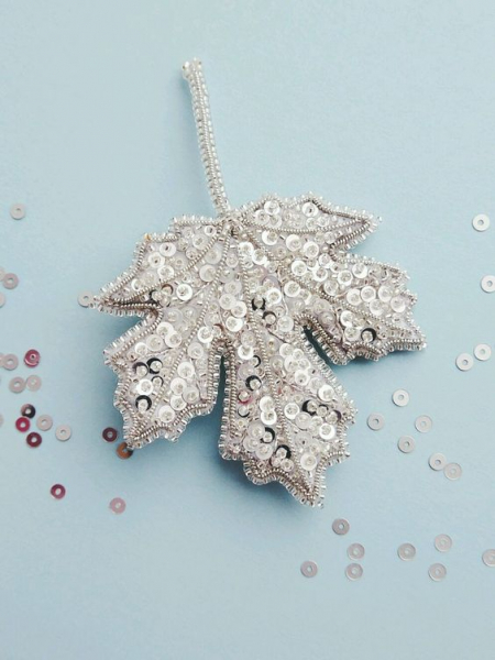 Восхитительная вышитая брошь: 35 идей для вдохновения